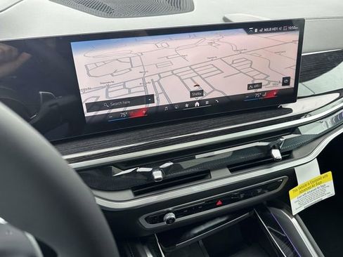 New 2026 BMW X6 xDrive40i w/ Climate Comfort Package image 16