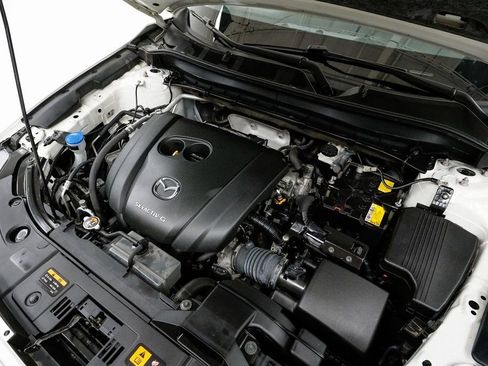 Used 2021 MAZDA CX-5 Touring image 3