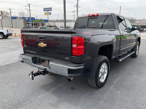 Used 2015 Chevrolet Silverado 2500 LTZ image 5