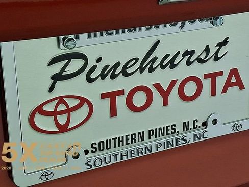 Used 2024 Chevrolet Trax RS w/ Sunroof Package image 36