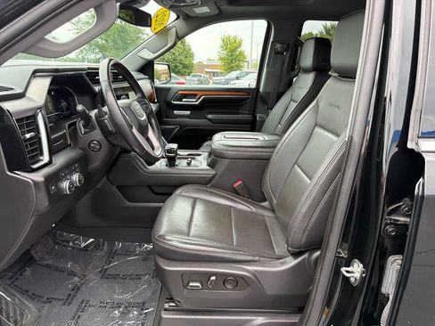Used 2022 GMC Sierra 1500 Denali AWD/4WD image 11