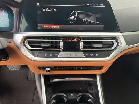 Used 2022 BMW 330i Sedan w/ Driving Assistance Package RWD image 14