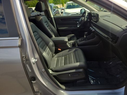 Used 2024 Honda CR-V EX-L image 18