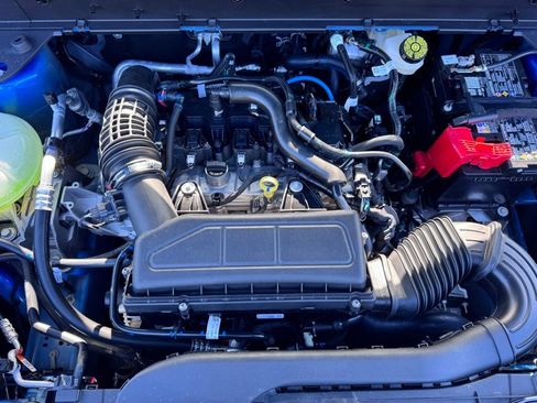 New 2025 Ford Bronco Sport Outer Banks w/ Outer Banks Tech Package+ image 37