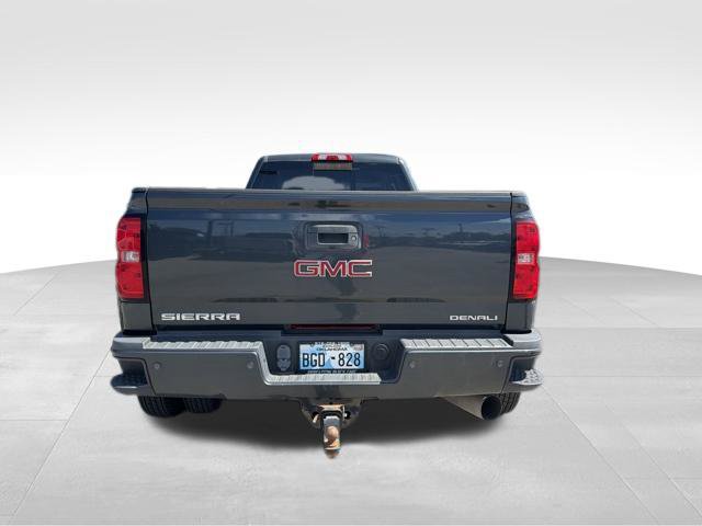 Used 2017 GMC Sierra 3500 Denali w/ Duramax Plus Package AWD/4WD image 3
