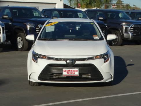 Certified 2025 Toyota Corolla LE w/ LE Premium Package image 3