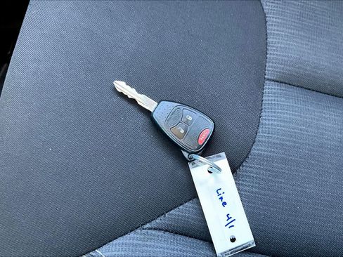 Used 2016 Jeep Wrangler Unlimited Rubicon w/ Connectivity Group image 14