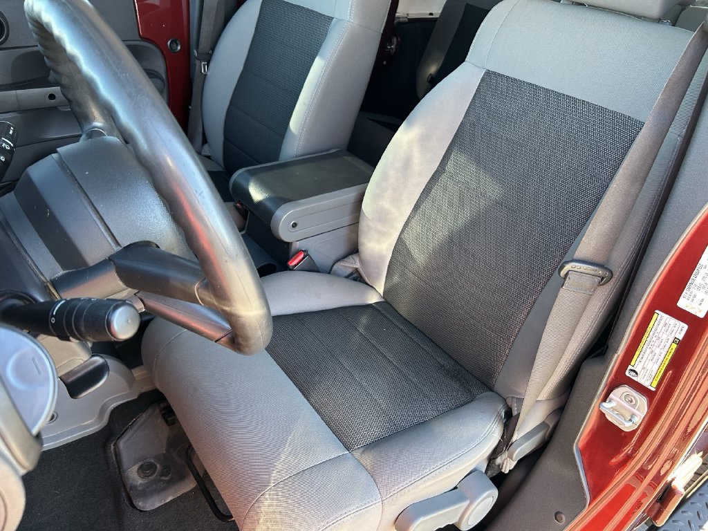 Used 2010 Jeep Wrangler Unlimited Sport AWD/4WD image 21