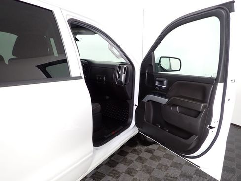 Used 2018 Chevrolet Silverado 1500 LT w/ All Star Edition image 29