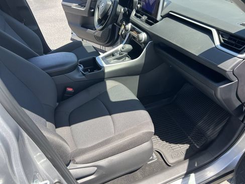 Used 2025 Toyota RAV4 LE FWD image 34