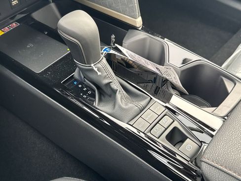 New 2026 Toyota Camry XLE AWD/4WD image 28