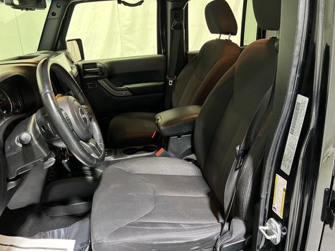 Used 2017 Jeep Wrangler Unlimited Sport w/ Quick Order Package 24S image 17