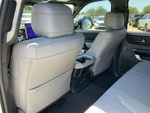 Used 2025 Toyota Tundra Limited image 16