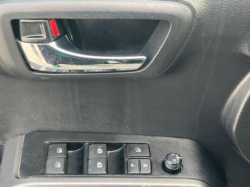 Used 2023 Toyota Tacoma TRD Off-Road image 22