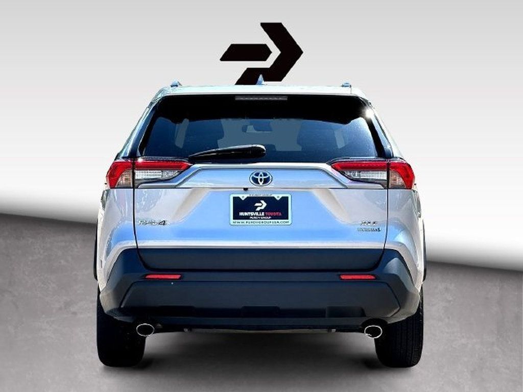 Certified 2024 Toyota RAV4 XLE AWD/4WD image 7