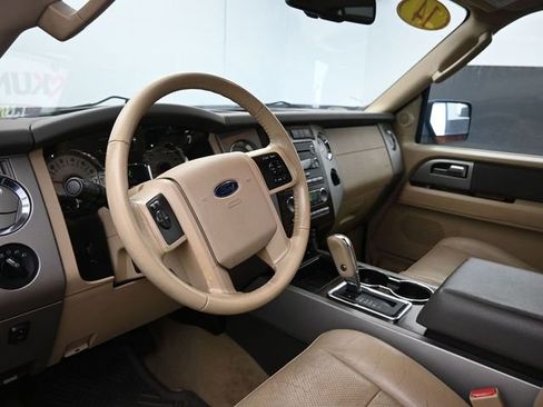 Used 2014 Ford Expedition EL XLT w/ Equipment Group 202A image 22