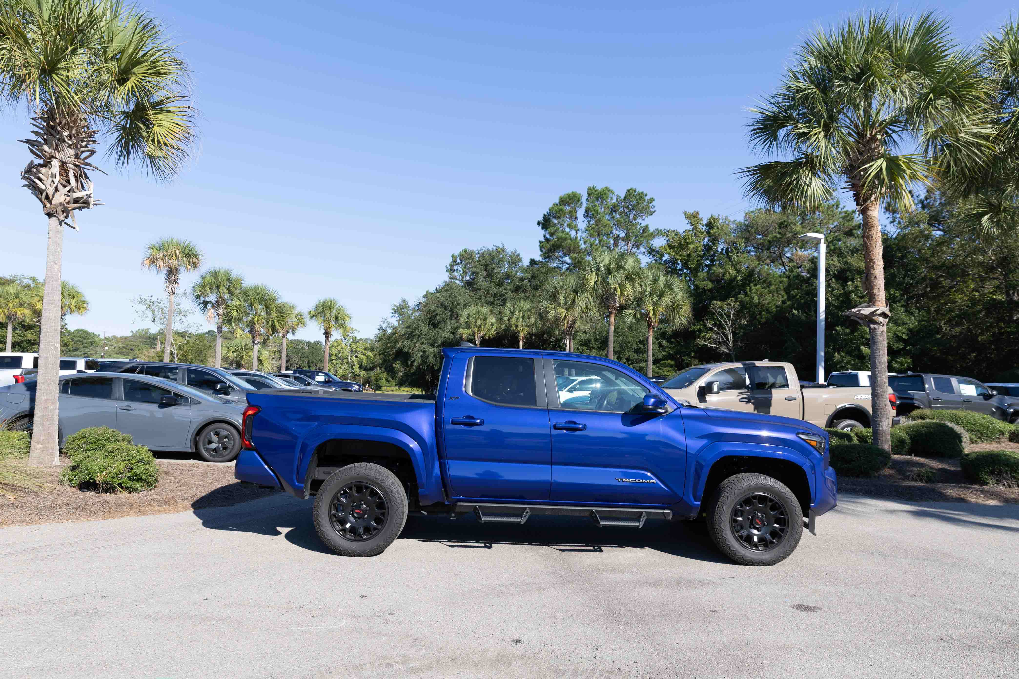Certified 2025 Toyota Tacoma SR5 RWD image 5