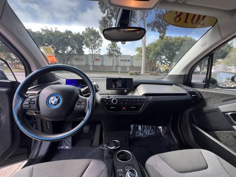 Used 2018 BMW i3 w/ Range Extender image 17