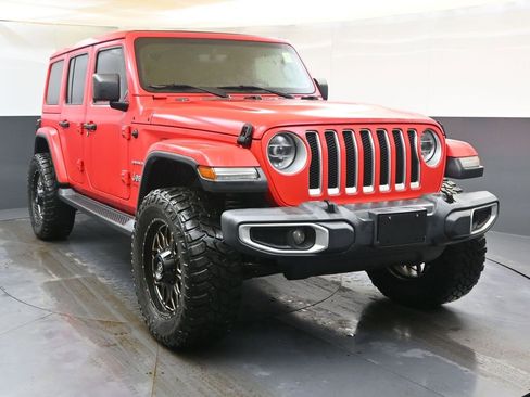 Used 2020 Jeep Wrangler Unlimited Sahara w/ Uconnect 4C Nav & Sound Group image 8
