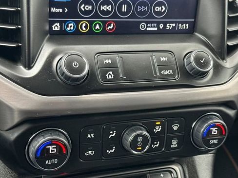 Used 2023 GMC Acadia AT4 image 20