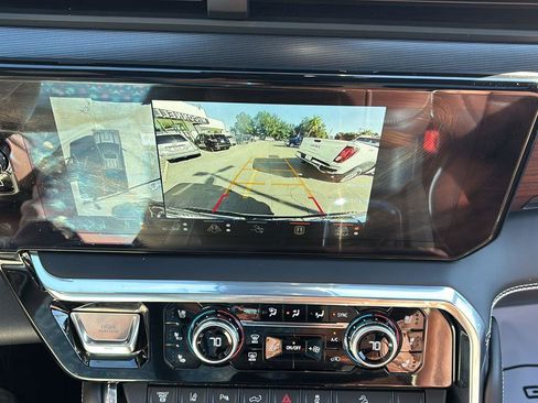 Certified 2025 GMC Sierra 2500 Denali Ultimate image 35