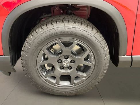 New 2025 Honda Pilot TrailSport image 12