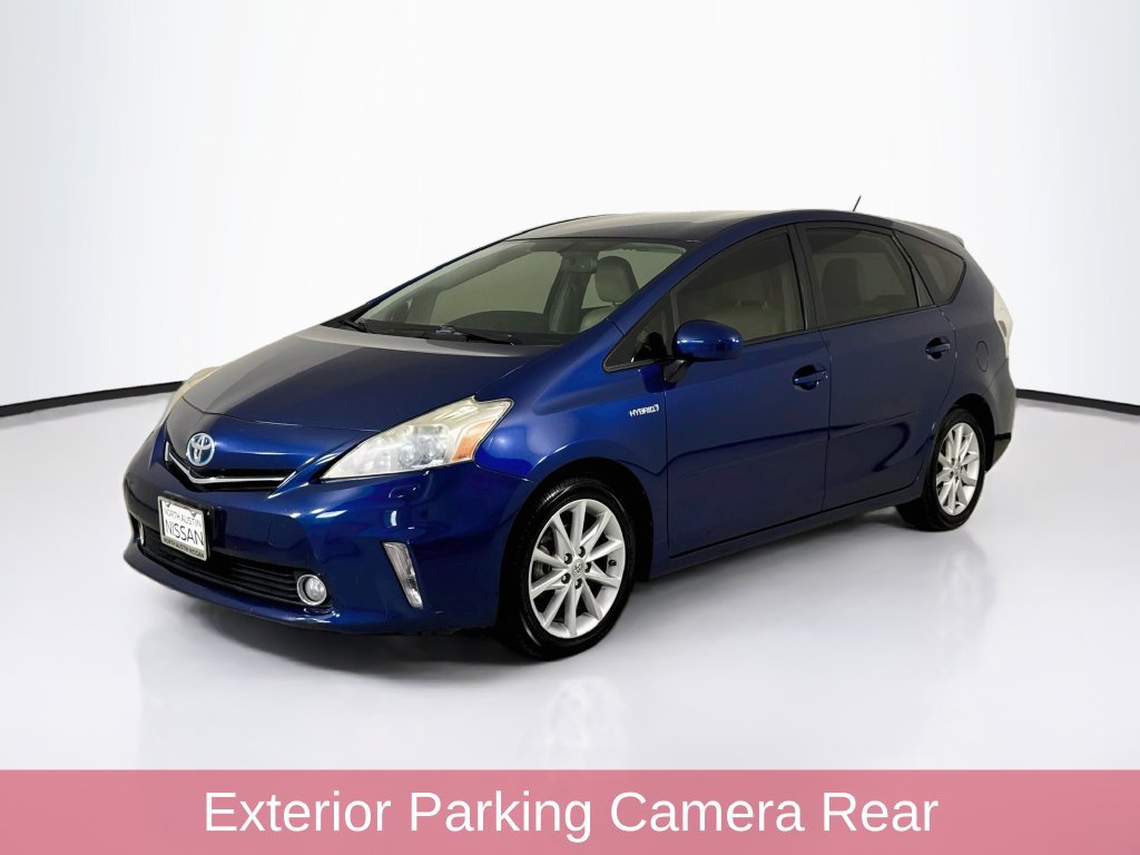 Used 2013 Toyota Prius V Five FWD image 3