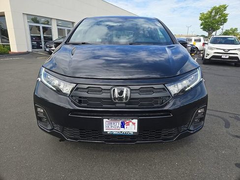 New 2026 Honda Odyssey Sport-L image 2
