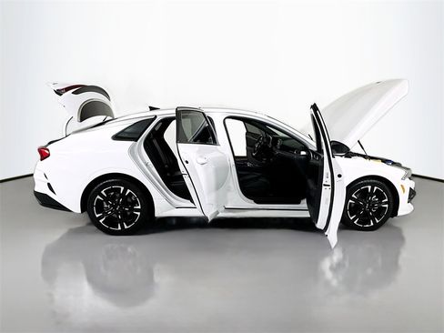 Used 2021 Kia K5 GT-Line w/ GT-Line FWD Premium Package image 34