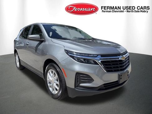 Used 2023 Chevrolet Equinox LS FWD image 1