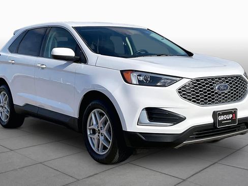 Used 2024 Ford Edge SEL image 3
