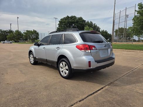 Used 2012 Subaru Outback 2.5i AWD/4WD image 7