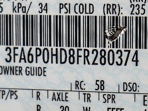 Used 2015 Ford Fusion SE w/ Equipment Group 202A FWD image 26