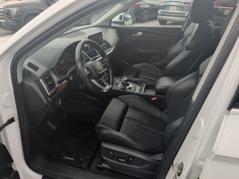 Used 2018 Audi Q5 2.0T Premium Plus w/ Premium Plus Package AWD/4WD image 8