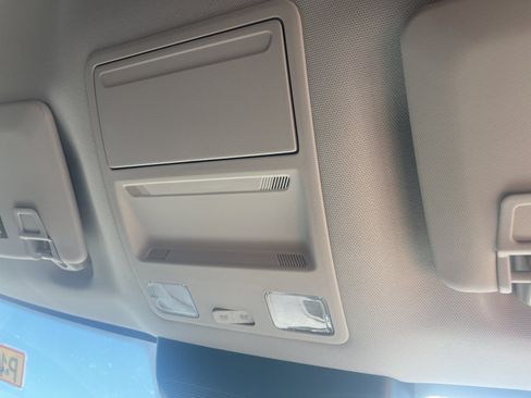 New 2025 Ford Maverick XLT w/ Black Appearance Package image 29