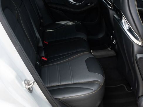 Used 2020 Mercedes-Benz GLC 63 AMG 4MATIC image 35