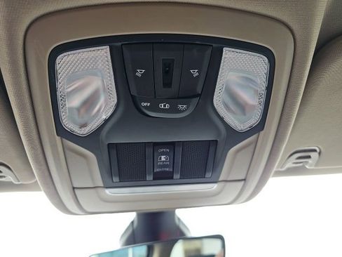 Used 2021 RAM 1500 Big Horn image 27