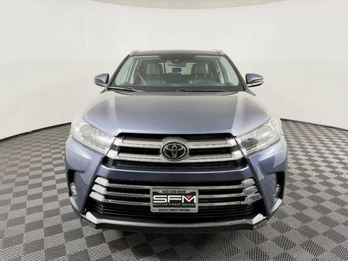 Used 2018 Toyota Highlander Limited image 4