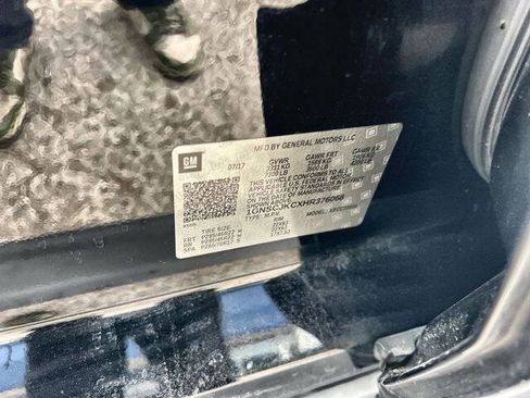 Used 2017 Chevrolet Suburban Premier image 33