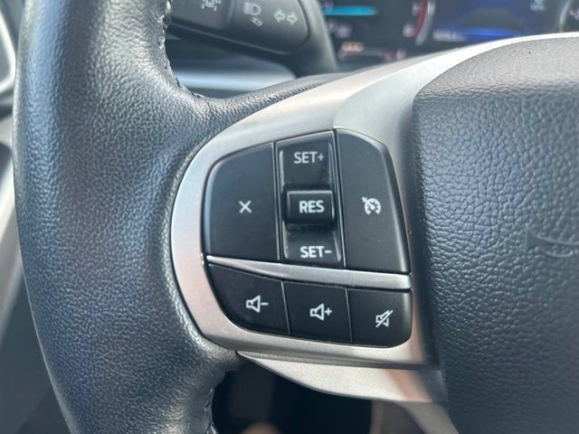 Used 2023 Ford Explorer XLT AWD/4WD image 28