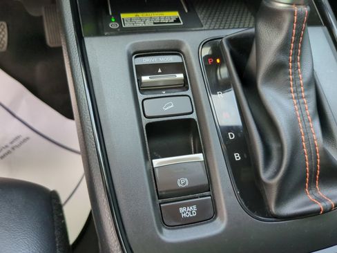 Used 2024 Honda CR-V Sport Touring image 27