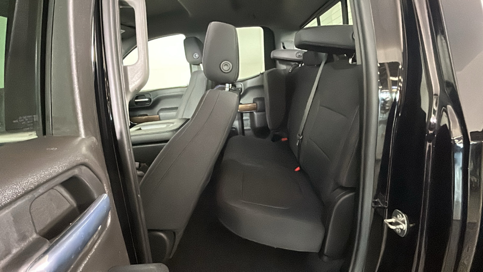 Used 2019 GMC Sierra 1500 SLE w/ SLE Value Package AWD/4WD image 33