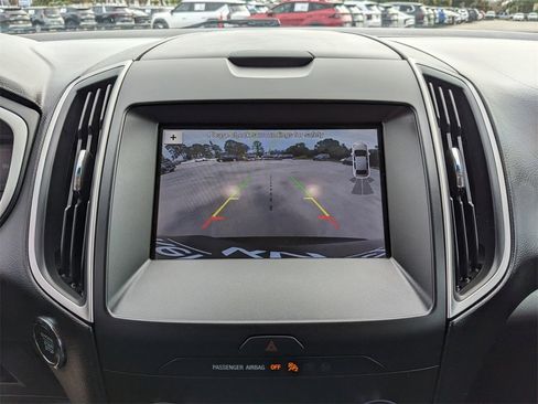 Used 2019 Ford Edge SEL w/ Equipment Group 201A image 26