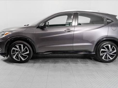 Used 2020 Honda HR-V Sport image 3