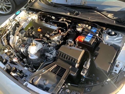 Used 2023 Honda Civic Sport image 27