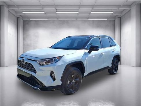 Used 2019 Toyota RAV4 XSE image 7