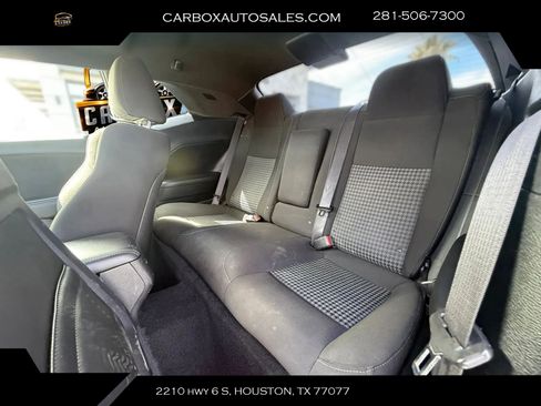Used 2019 Dodge Challenger GT w/ Driver Convenience Group RWD image 20