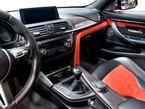 Used 2020 BMW M4 Coupe w/ Competition Package RWD image 72