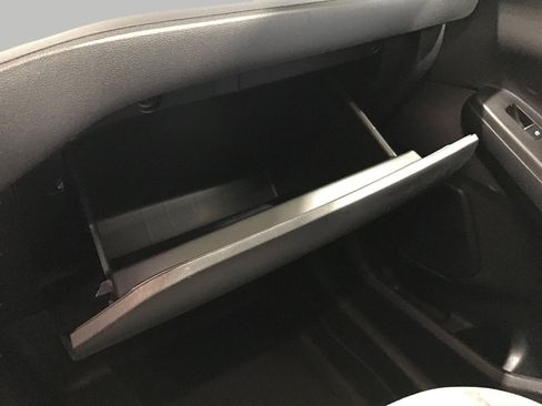 Used 2020 Ford Escape SE image 27