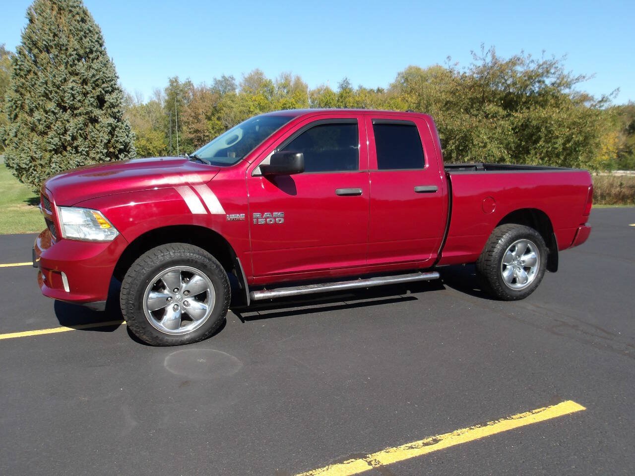 Used 2014 RAM 1500 Express AWD/4WD image 9